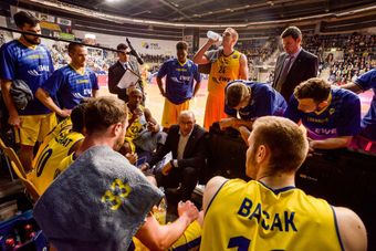 Die EWE Baskets Oldenburg mit Rasid Mahalbasic verlieren die Viertelfinalserie gegen ALBA Berlin 2:3 (c) FIBA Europe